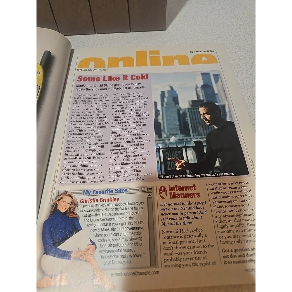 NOVEMBER 27 2000 PEOPLE magazine‎ - KATIE COURIC, Cher